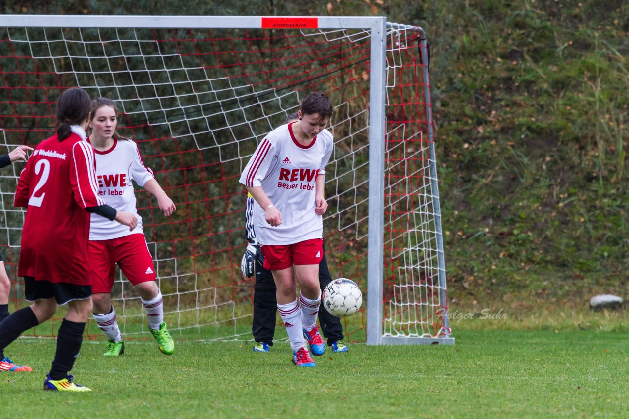 Bild 156 - B-Juniorinnen TuS Tensfeld - TSV Weddelbrook : Ergebnis: 3:1